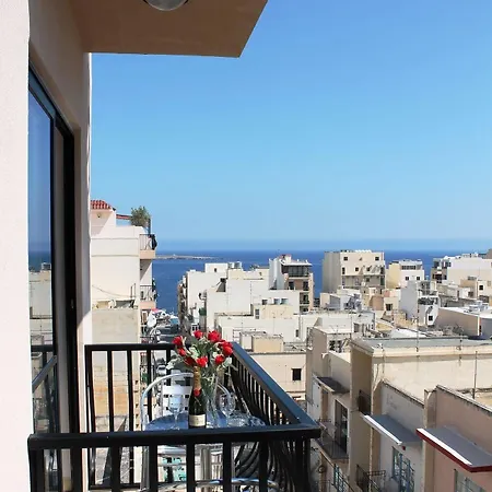 Seashells 2 Bedroom Apartment With Sunny Terrace With Stunning Panoramic Sea Views By Getaways Malta * Buġibba