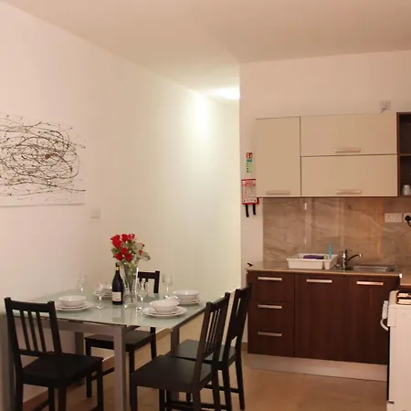 Seashells 2 Bedroom Apartment With Sunny Terrace With Stunning Panoramic Sea Views By Getaways Malta Apartment *