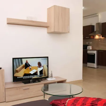 Seashells 2 Bedroom Apartment With Sunny Terrace With Stunning Panoramic Sea Views By Getaways Malta